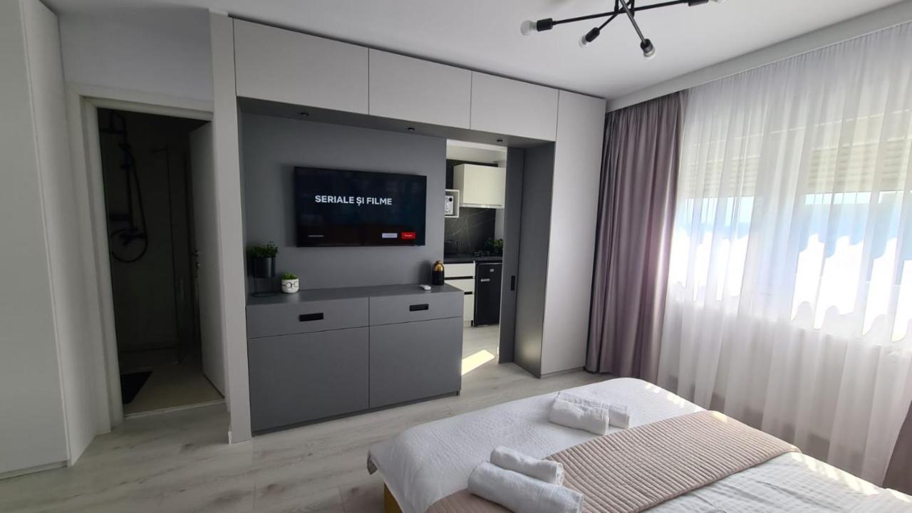 בוקרשט Government Deluxe Studio By Magic Apartments מראה חיצוני תמונה